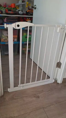 Reja de seguridad Bebé Puertas o Escaleras 65 a 74cm